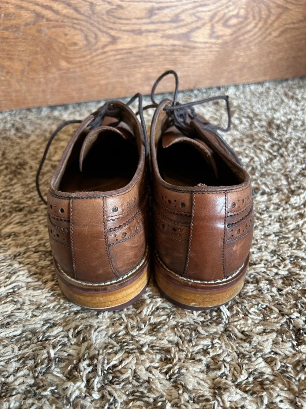 Johnston & Murphy Men’s Conard Wingtip Mahogany Italian Calfskin Oxford Brogue